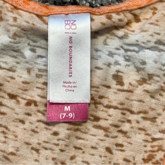 No Boundaries Orange and White Muscle Tee - Picture 7 of 8